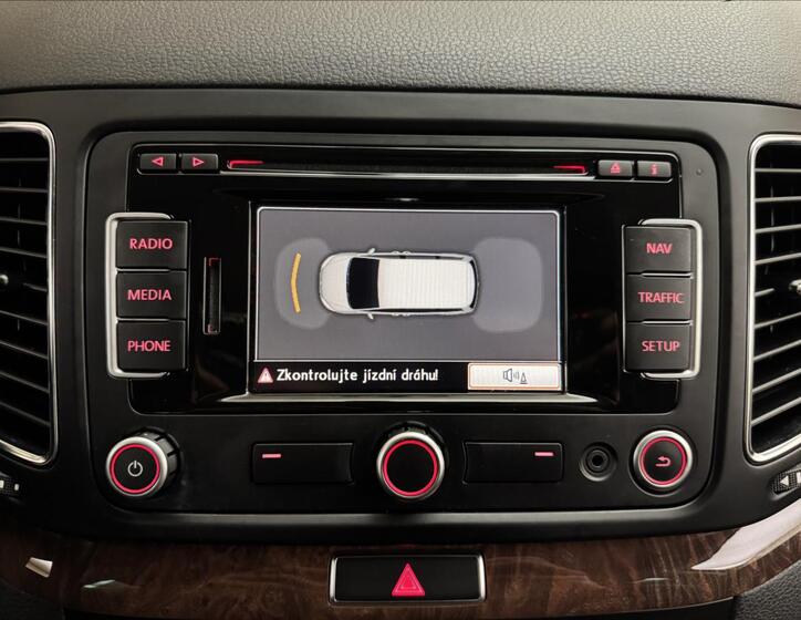 Volkswagen Sharan 17