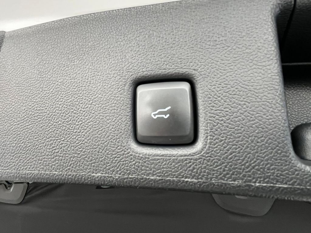 Ford Kuga SUV / Terénní 2,5 l 140 kw