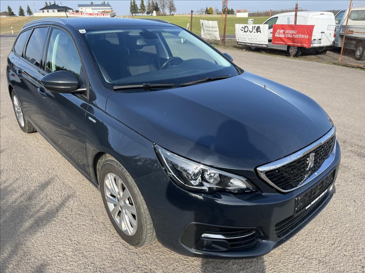 Peugeot 308 Kombi 1,5 l 96 kw