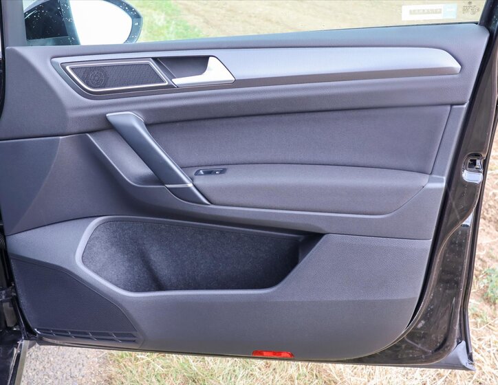 Volkswagen Golf Sportsvan Hatchback 2,0 l 110 kw