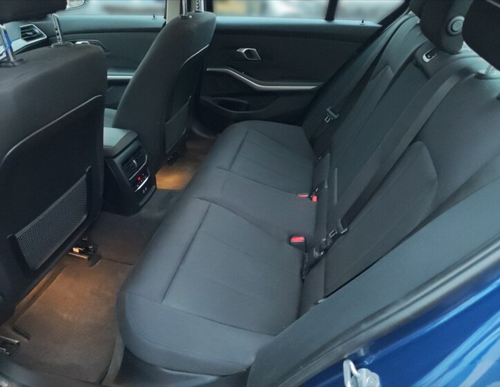 BMW Řada 3 Sedan 2,0 l 140 kw