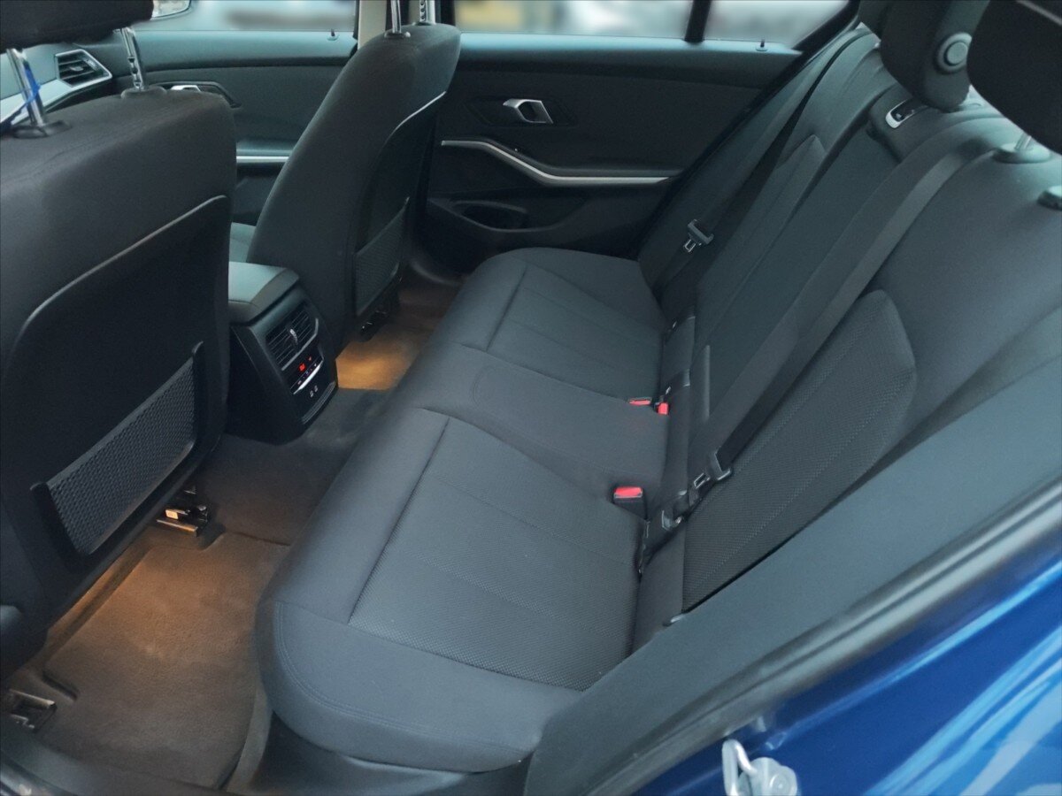 BMW Řada 3 Sedan 2,0 l 140 kw