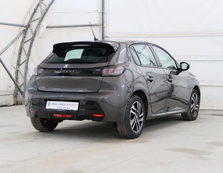 Peugeot 208 Hatchback 1,2 l 96 kw