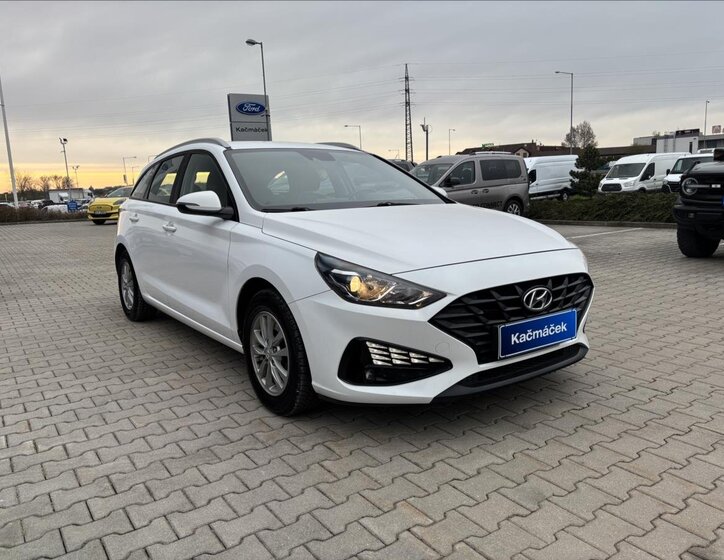 Hyundai i30 Kombi 1,6 l 85 kw