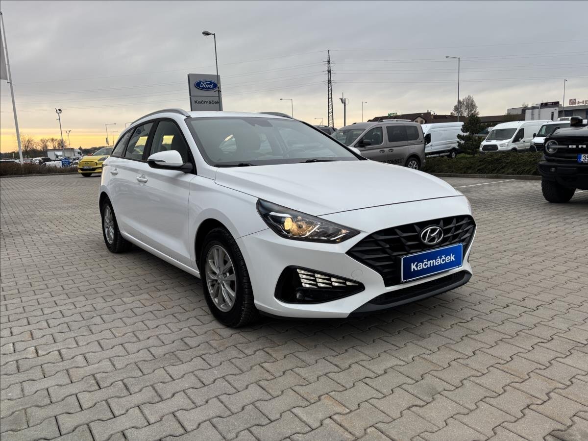 Hyundai i30 Kombi 1,6 l 85 kw
