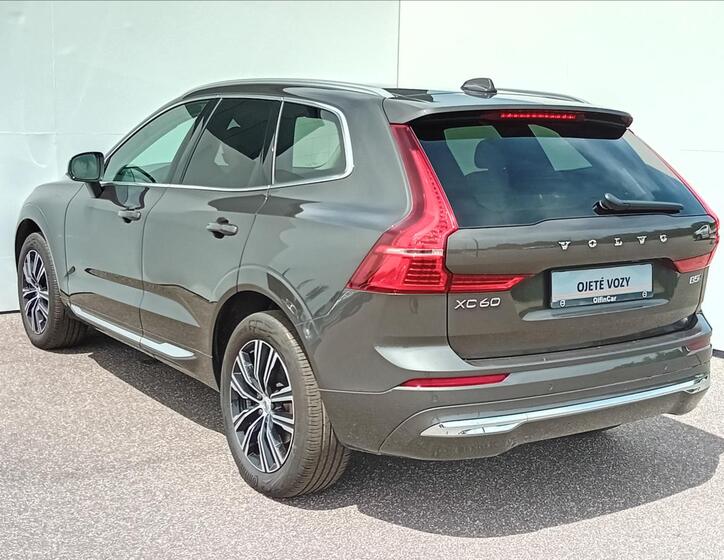Volvo XC60 9