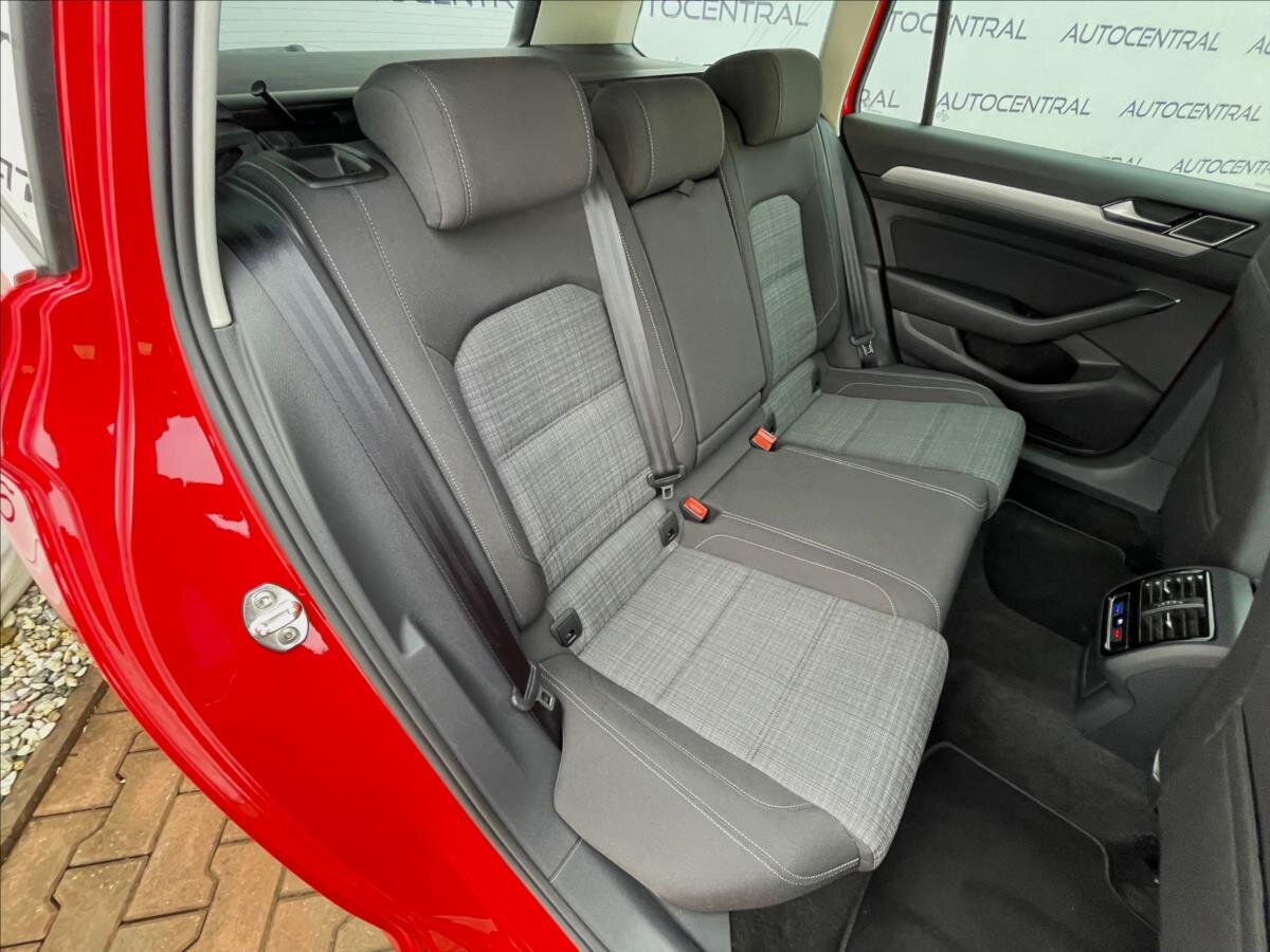 Volkswagen Passat Kombi 2,0 l 90 kw