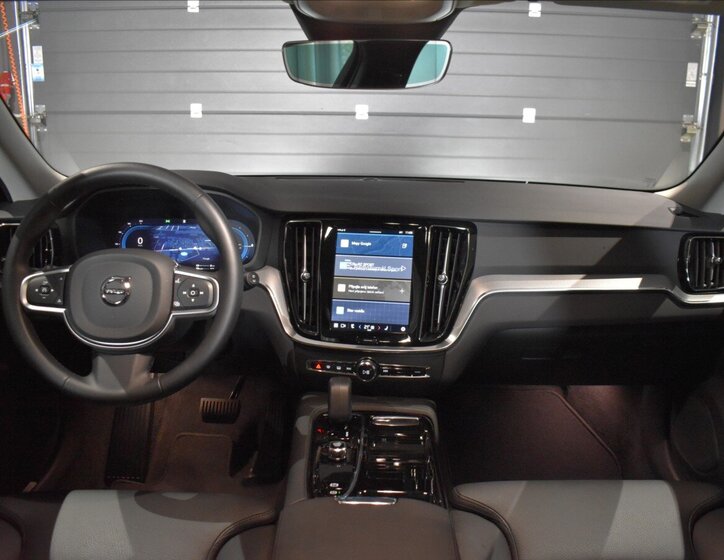 Volvo V60 Kombi 2,0 l 186 kw