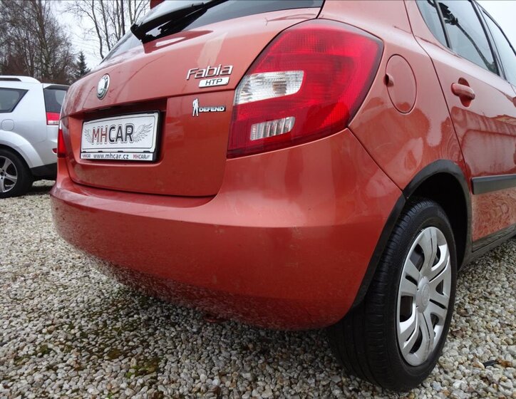 Škoda Fabia 15