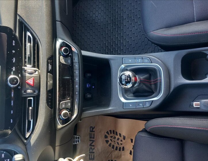 Hyundai i30 Hatchback 1,5 l 117 kw