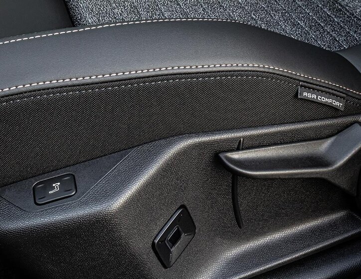 Peugeot 3008 SUV 1,2 l 107 kw