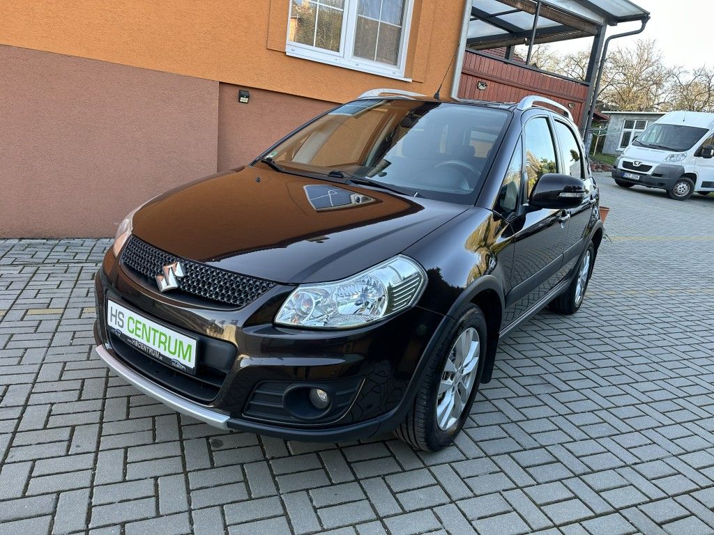 Suzuki SX4