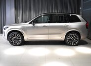 Volvo XC90 SUV / Terénní 2,0 l 335 kw