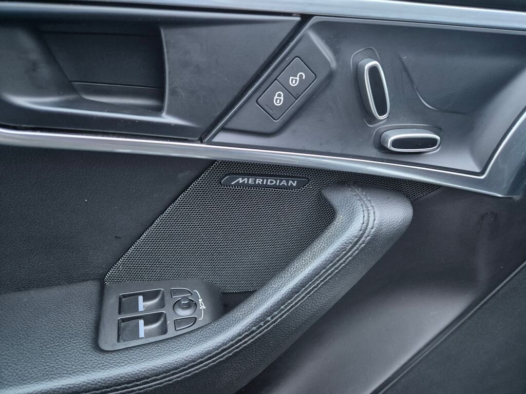 Jaguar F-Type Kupé 2,0 l 221 kw