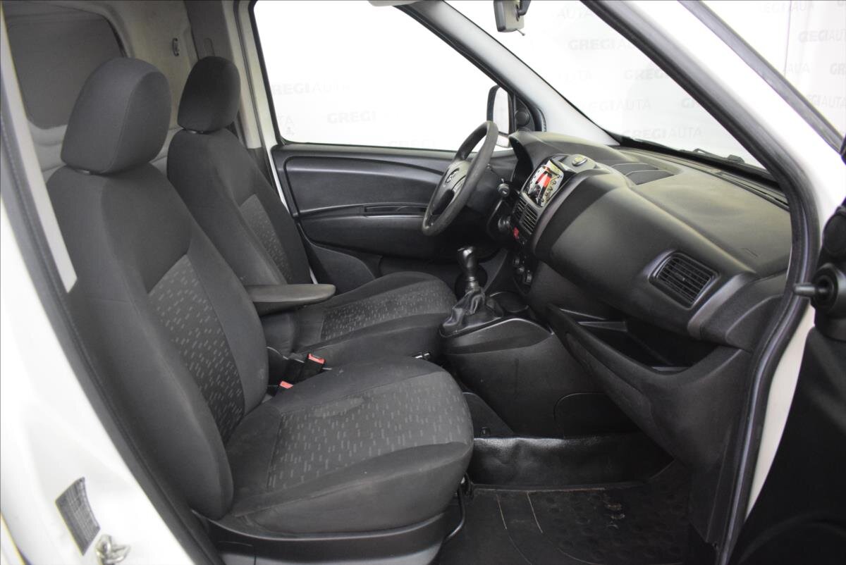 Opel Combo Ostatní 1,2 l 66 kw