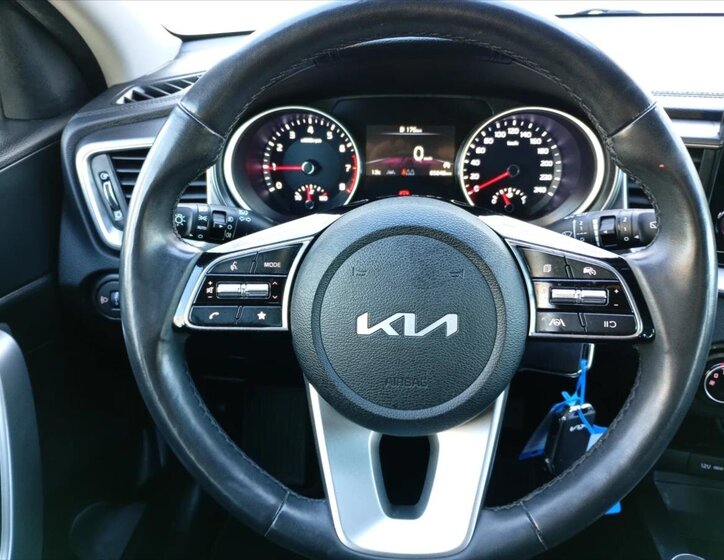 KIA Ceed Hatchback 998,0 73 kw