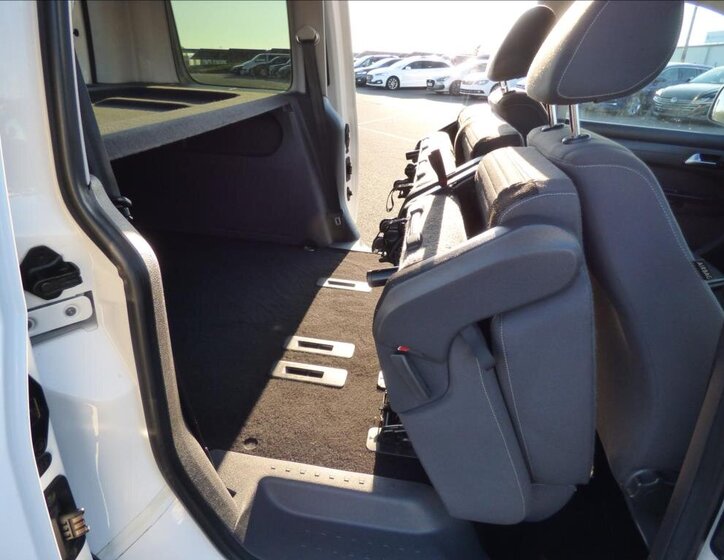 Volkswagen Caddy Kombi 2,0 l 103 kw