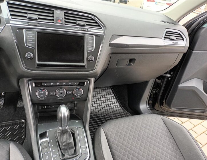 Volkswagen Tiguan SUV / Terénní 2,0 l 110 kw