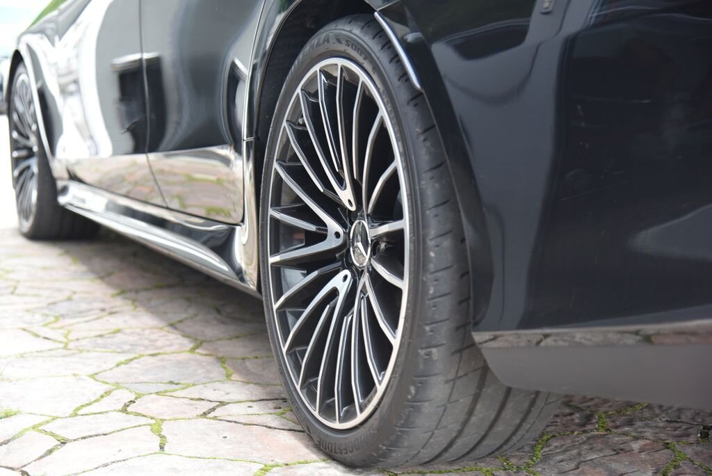 Mercedes-Benz CLS Sedan / Limuzína 3,0 l 320 kw