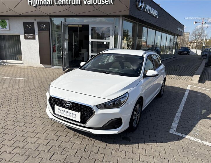 Hyundai i30 Kombi 1,4 l 103 kw