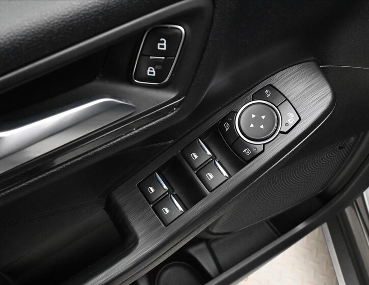 Ford Kuga SUV 2,0 l 140 kw