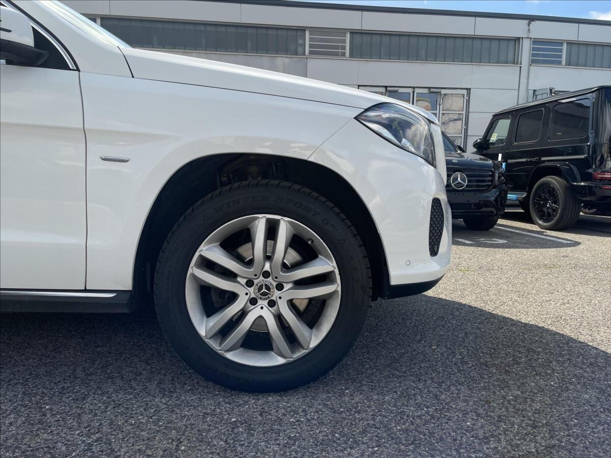 Mercedes-Benz GLS SUV 3,0 l 190 kw