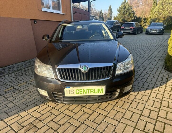 Škoda Octavia 9