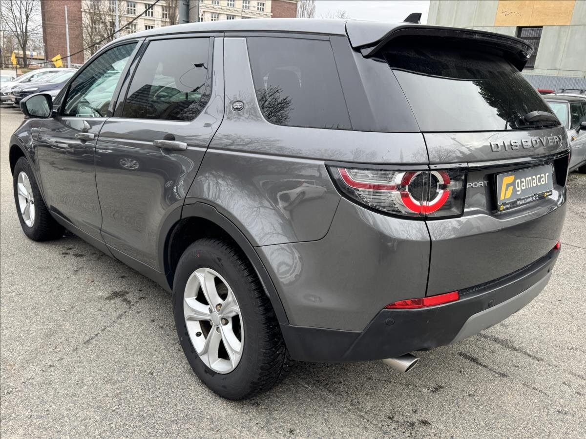 Land Rover Discovery Sport SUV 2,0 l 110 kw