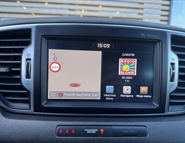 KIA Sportage SUV / Terénní 2,0 l 136 kw