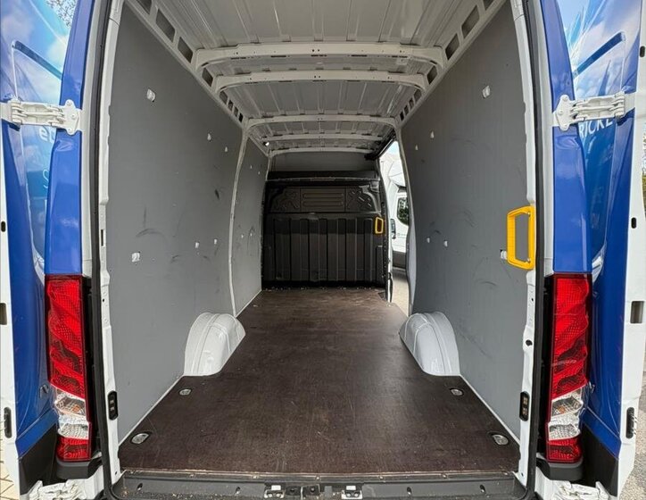 Iveco Daily Skříň 0,0 140 kw