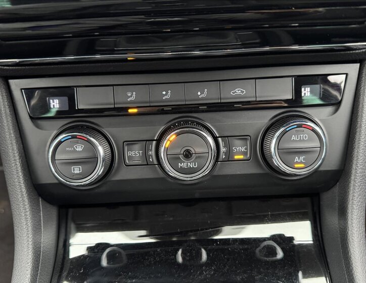 Škoda Superb Kombi 2,0 l 110 kw