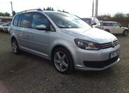 Volkswagen Touran 2