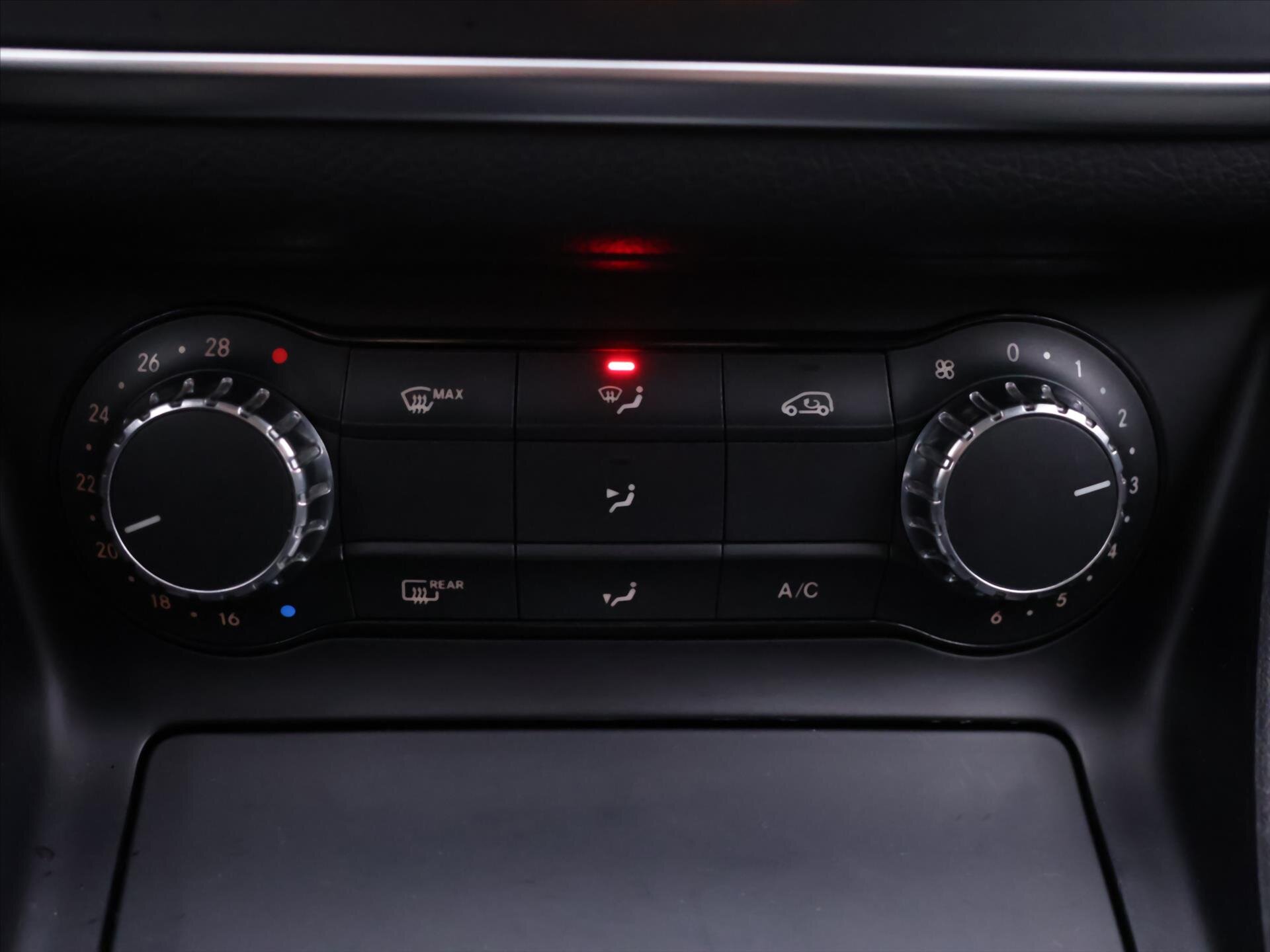 Mercedes-Benz CLA Kombi 2,1 l 100 kw