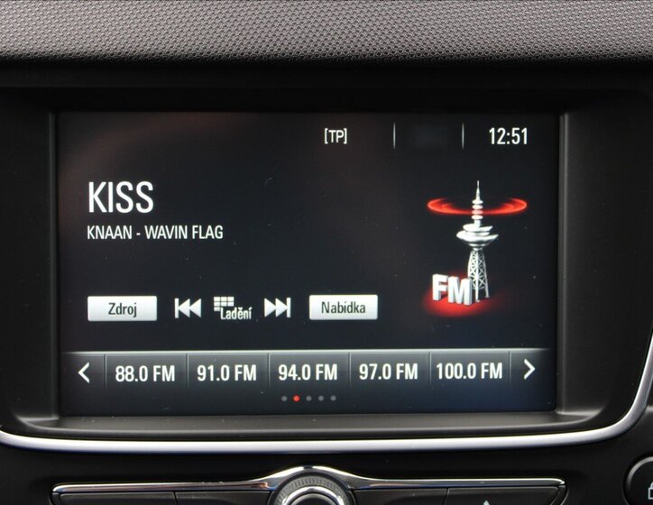 Opel Crossland X SUV / Terénní 1,2 l 61 kw