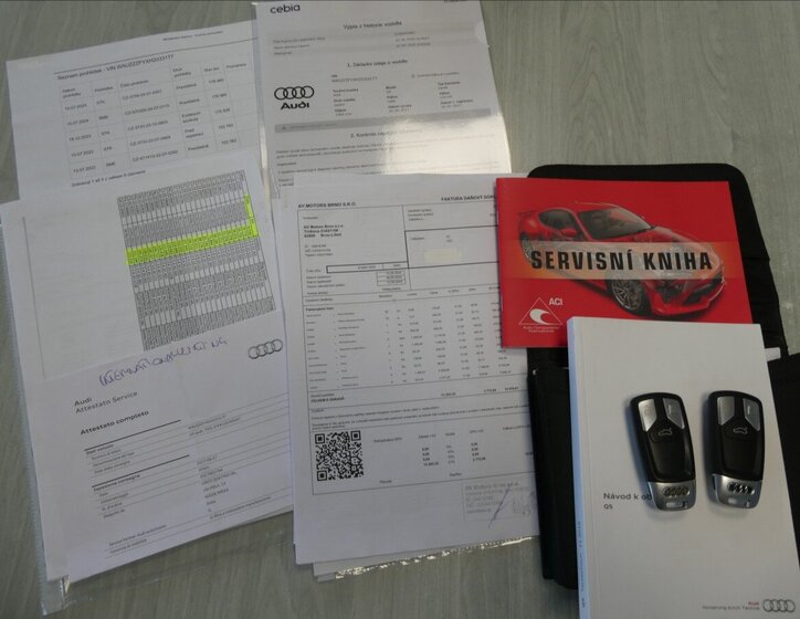 Audi Q5 SUV / Terénní 2,0 l 120 kw