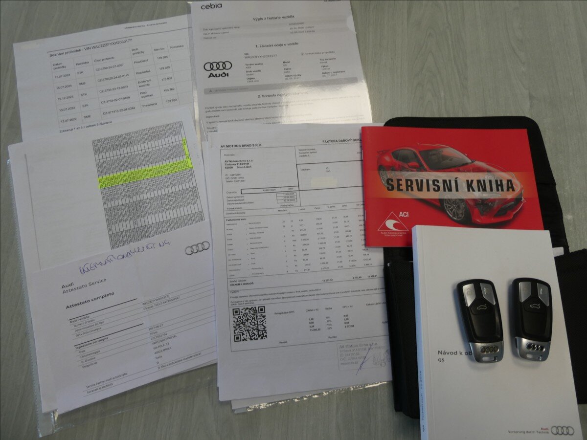 Audi Q5 SUV / Terénní 2,0 l 120 kw