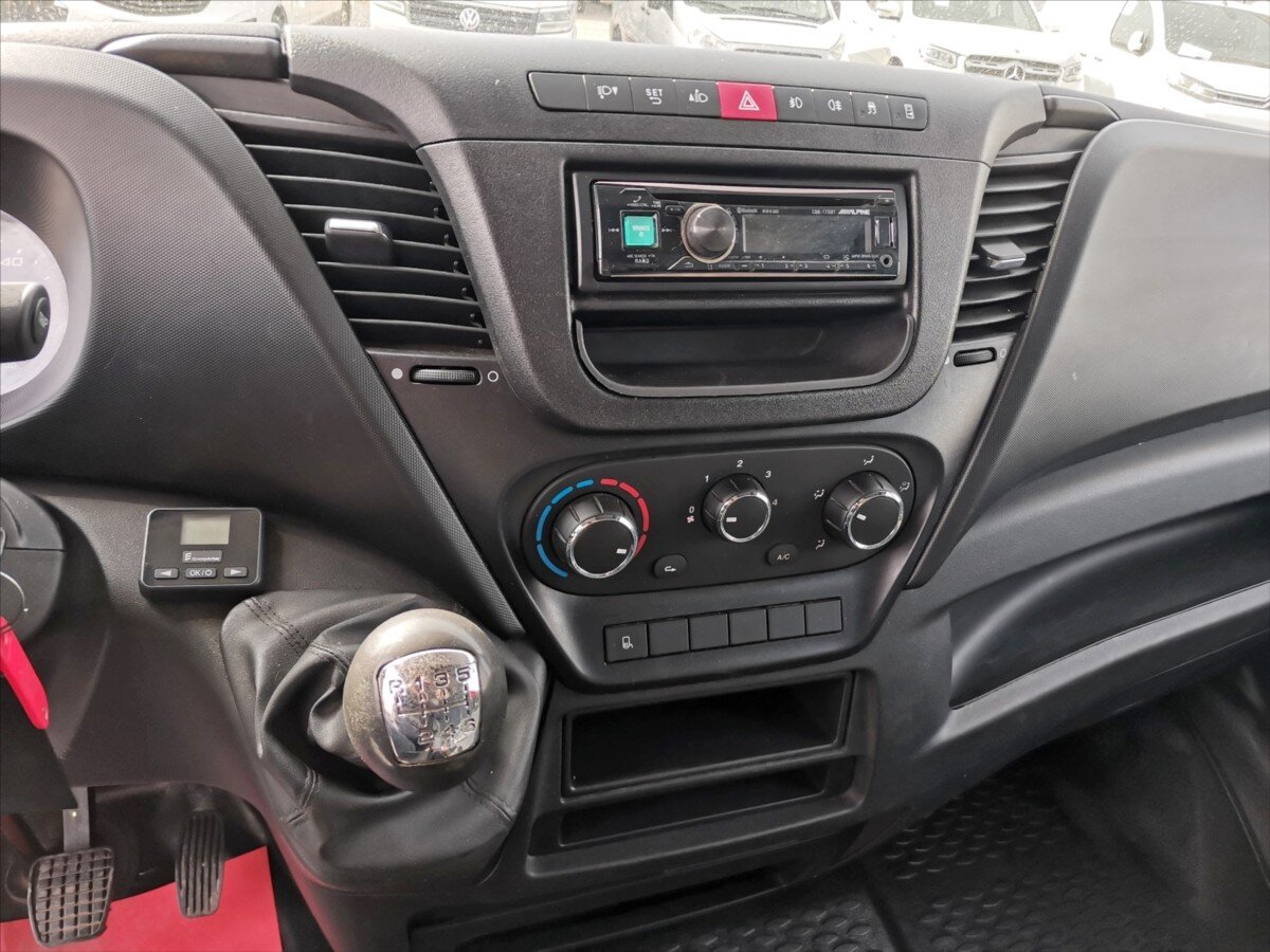 Iveco Daily Valník 3,0 l 132 kw