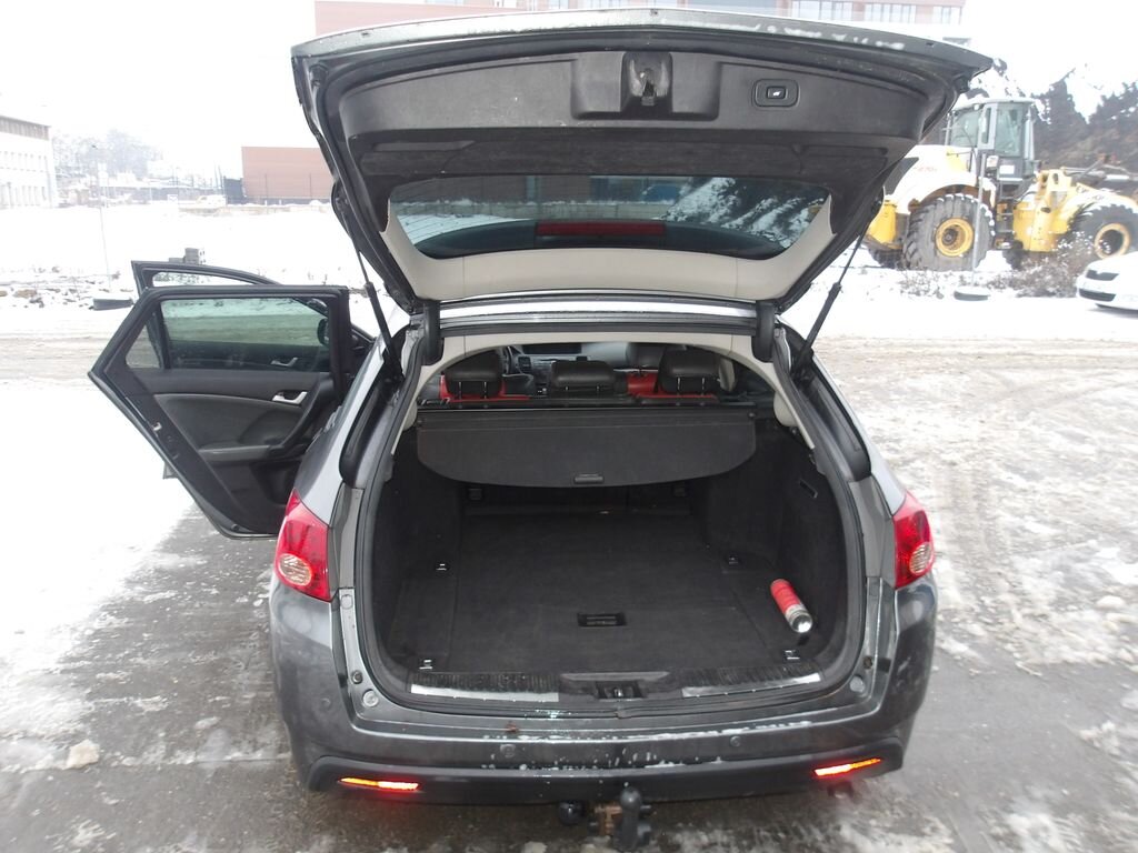 Honda Accord Kombi 2,2 l 110 kw