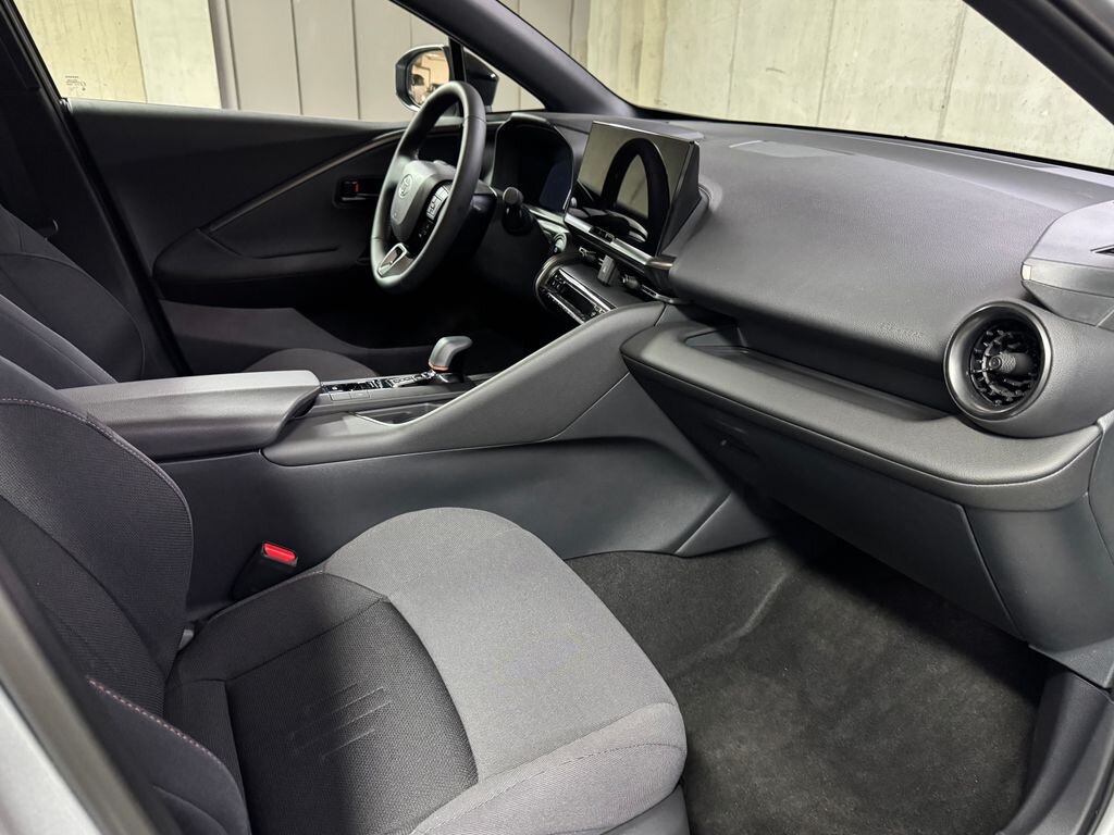 Toyota C-HR Hatchback 1,8 l 90 kw