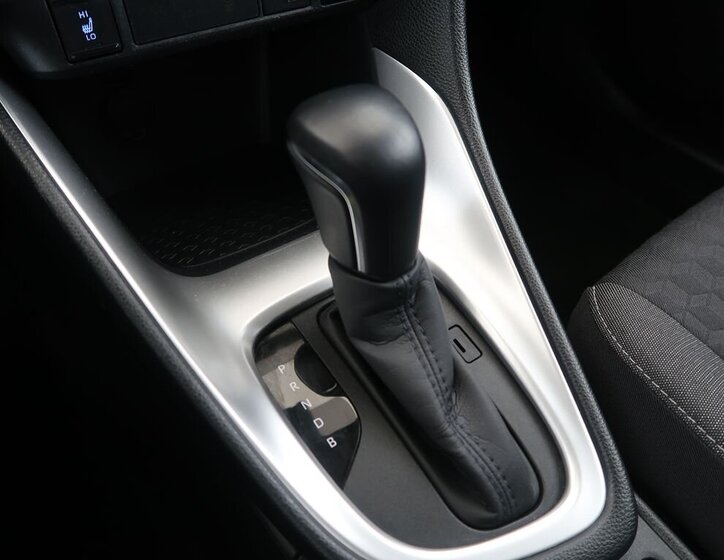 Toyota Yaris Hatchback 1,5 l 68 kw