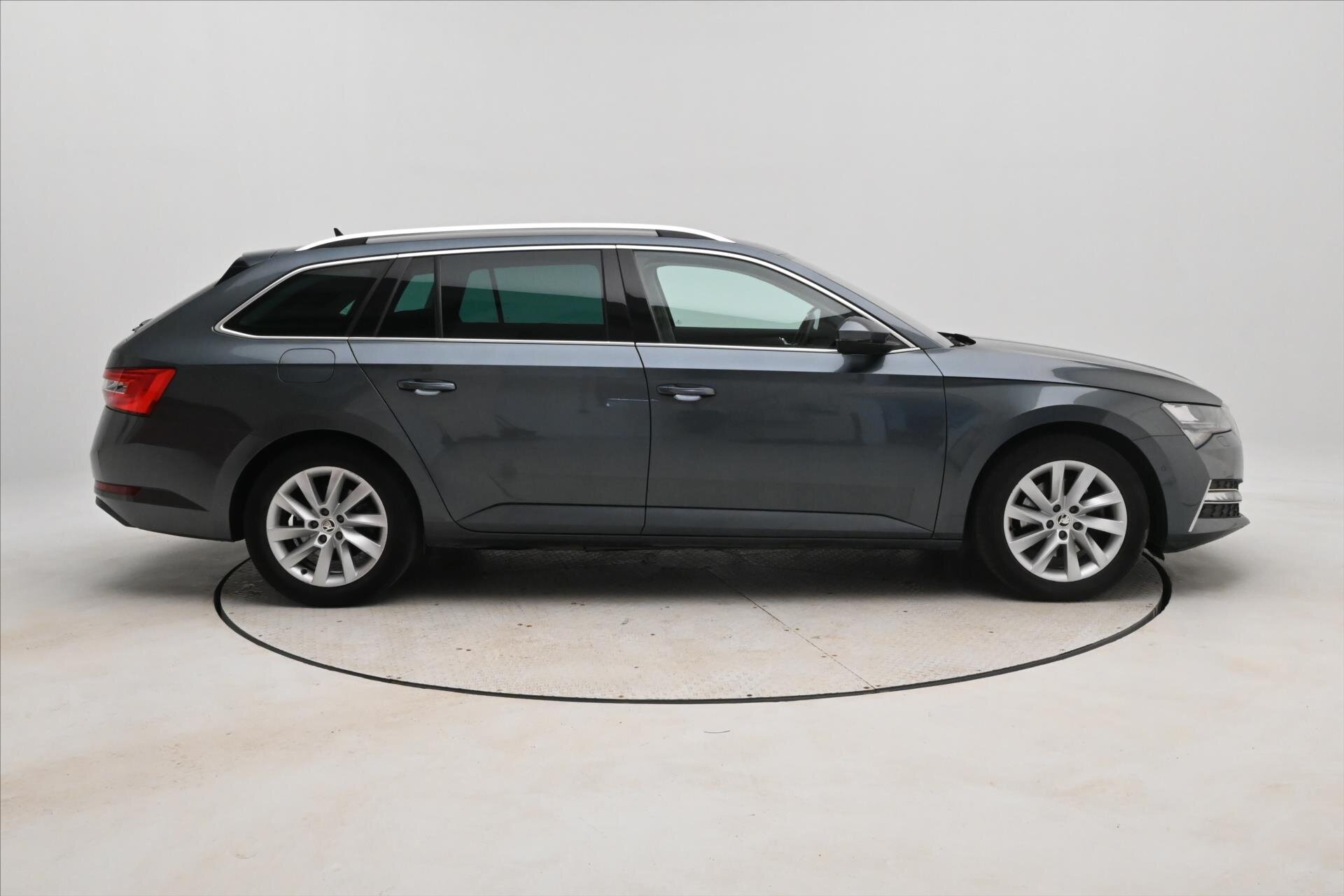 Škoda Superb Kombi 1,4 l 115 kw