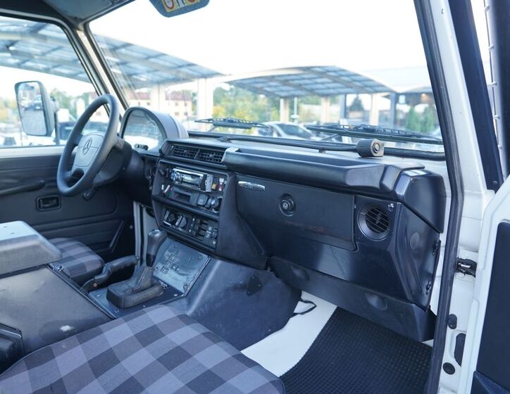 Mercedes-Benz Třídy G 13