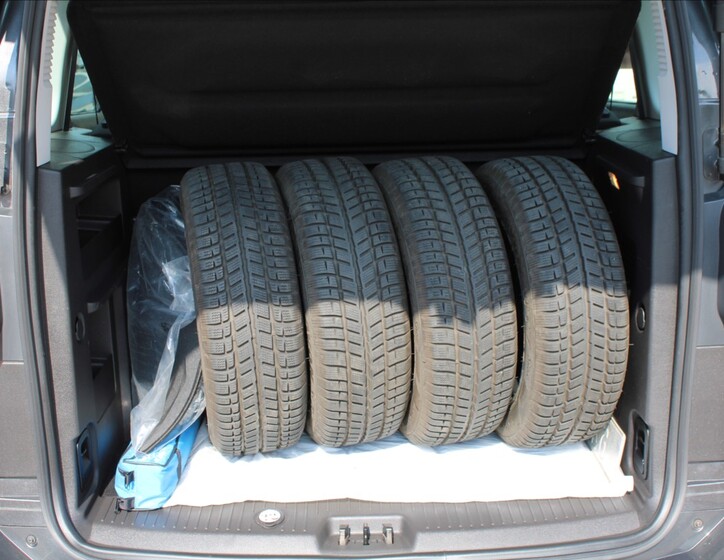 Ford Tourneo Courier 19