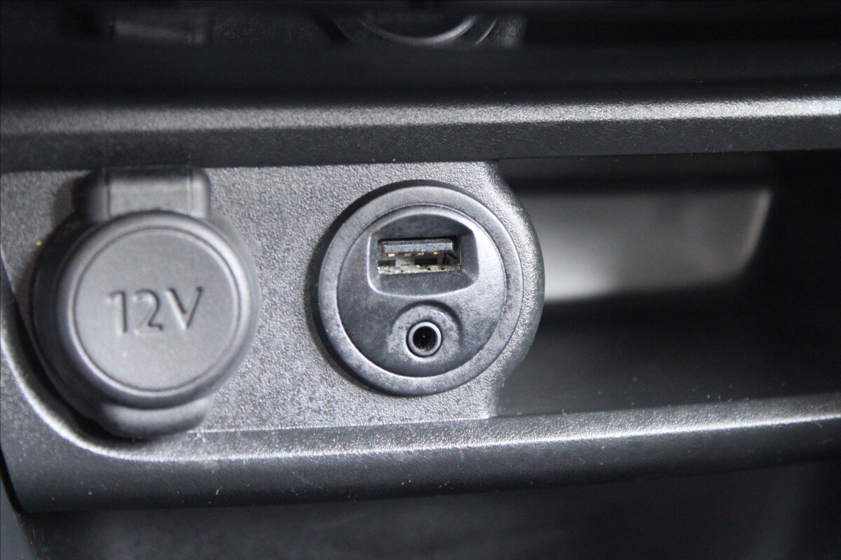 Peugeot 208 Hatchback 1,2 l 60 kw