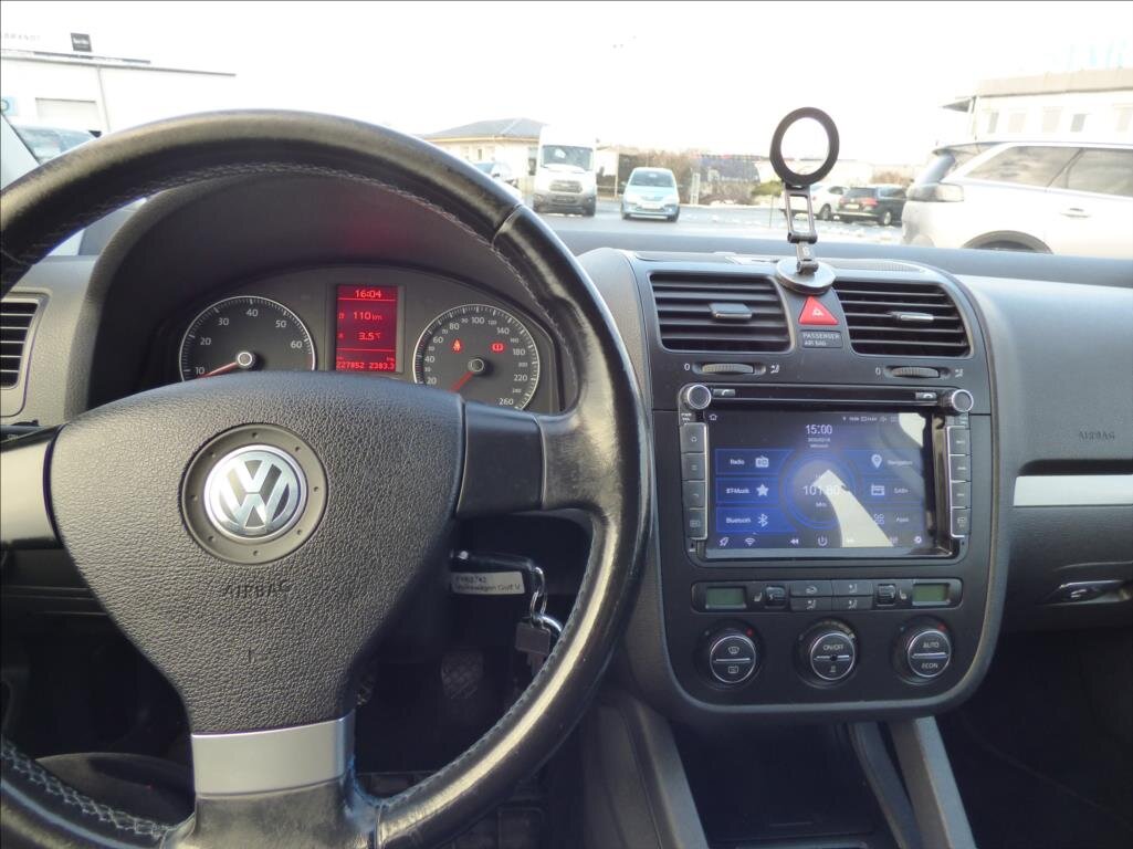 Volkswagen Golf Hatchback 1,6 l 75 kw