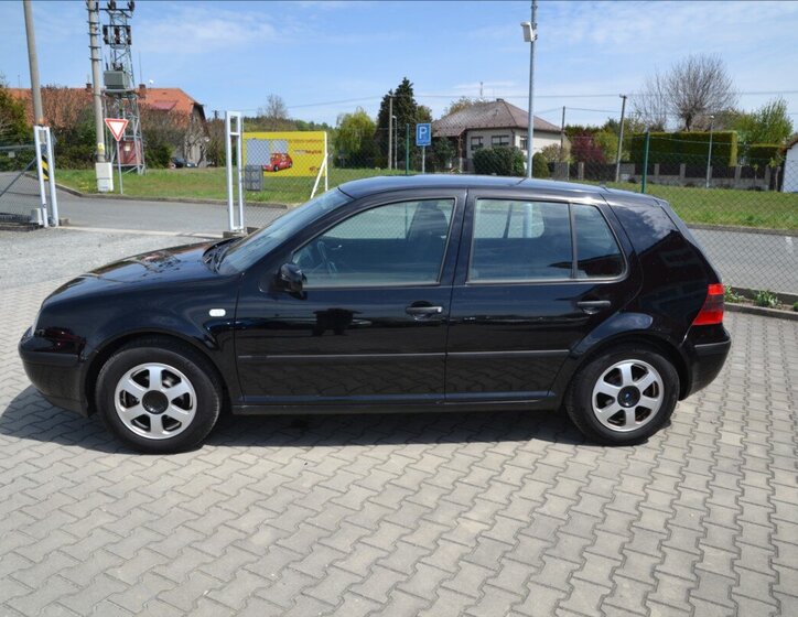 Volkswagen Golf Hatchback 1,4 l 55 kw