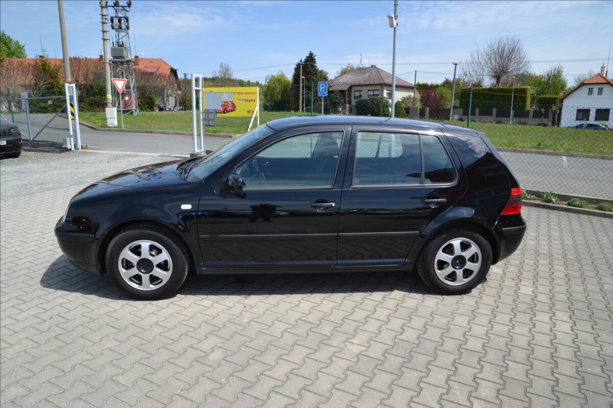 Volkswagen Golf Hatchback 1,4 l 55 kw