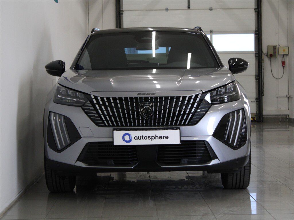 Peugeot 2008 SUV / Terénní 1,2 l 107 kw