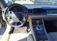 Audi A8 Sedan / Limuzína 4,1 l 240 kw