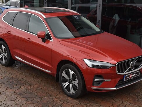 Volvo XC60 SUV / Terénní 2,0 l 186 kw
